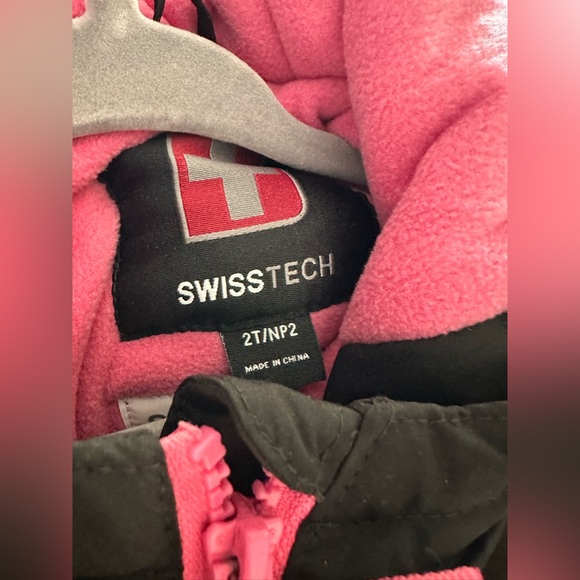 Toddler girl snow suit - Picture 3 of 4